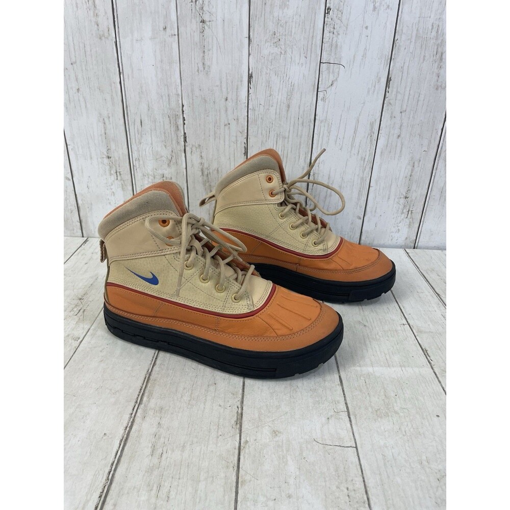 NIKE Woodside 2 High ACG (GS) 'Beige Orange' Boots 524872-201 / Youth Size 4.5Y